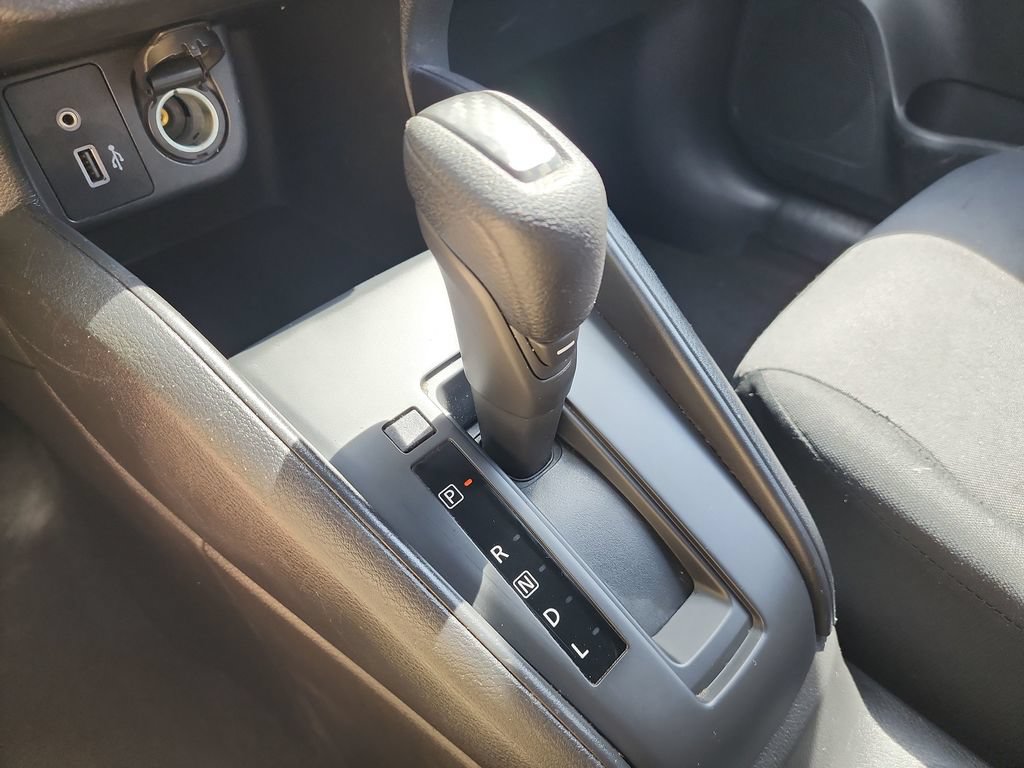 Used 2023 Nissan Versa S FWD image 28