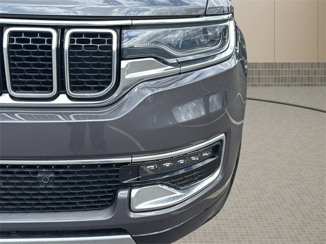 Used 2024 Jeep Wagoneer Series II w/ Flexible Seating Group image 40