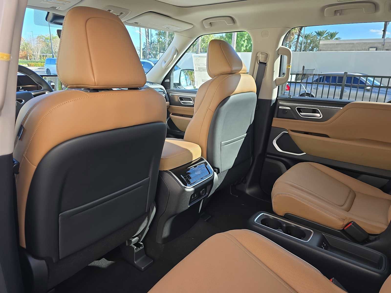 New 2026 INFINITI QX80 Luxe w/ Cargo Package image 10