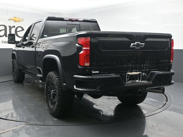 New 2026 Chevrolet Silverado 2500 ZR2 w/ LPO, Dark Essentials Package AWD/4WD image 13