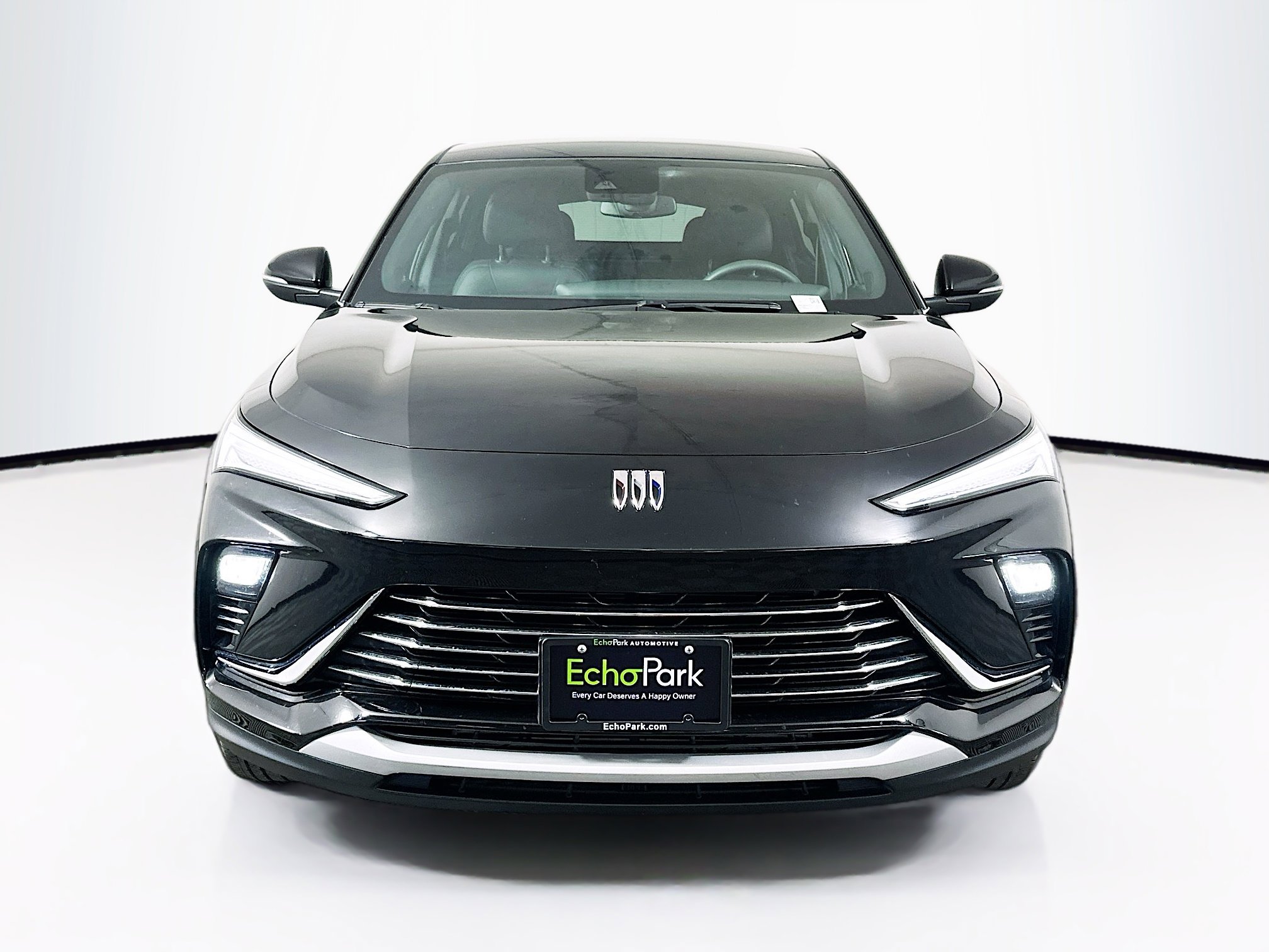 Used 2025 Buick Envista Preferred FWD image 2