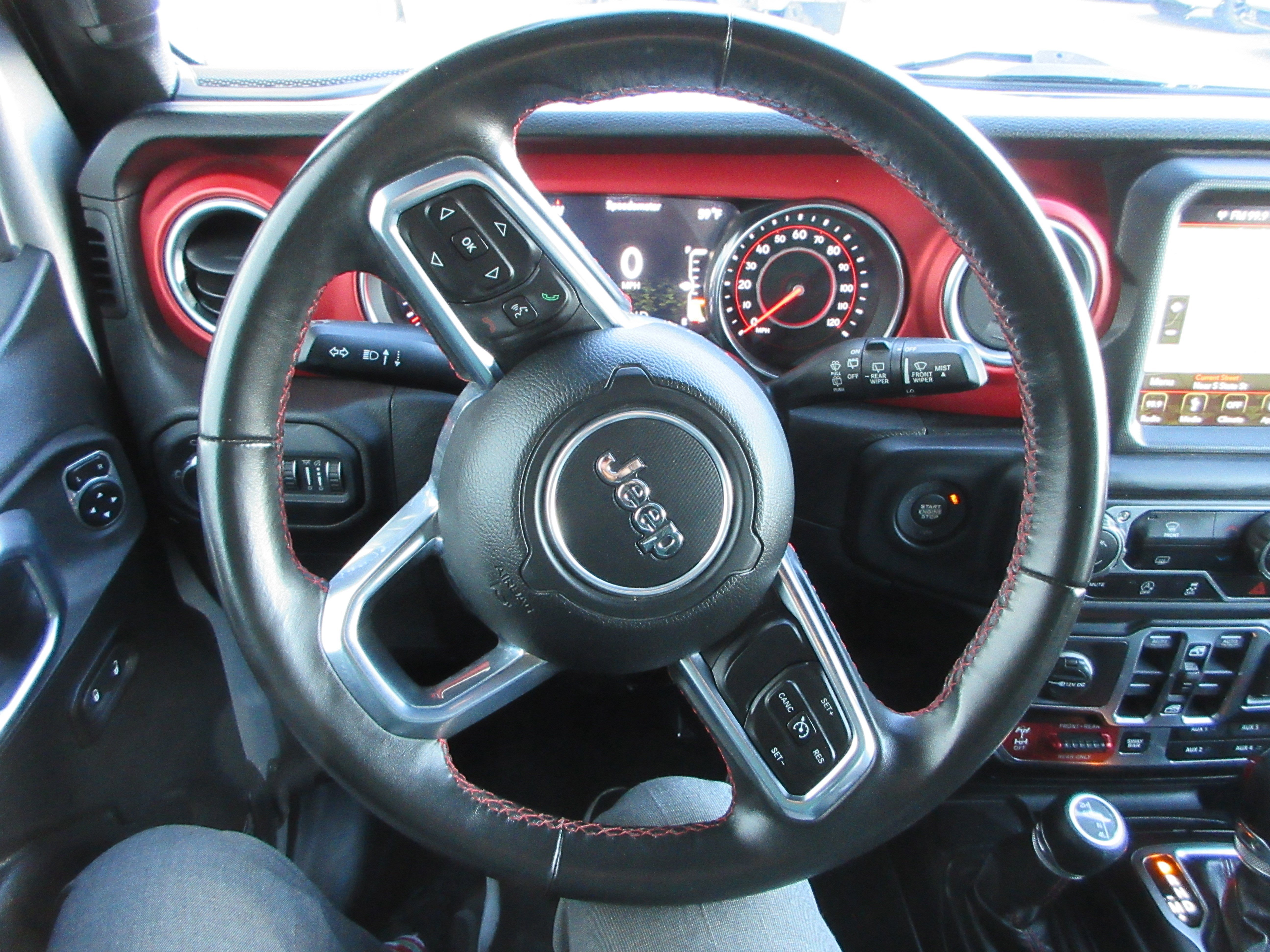 Used 2018 Jeep Wrangler Unlimited Rubicon image 35