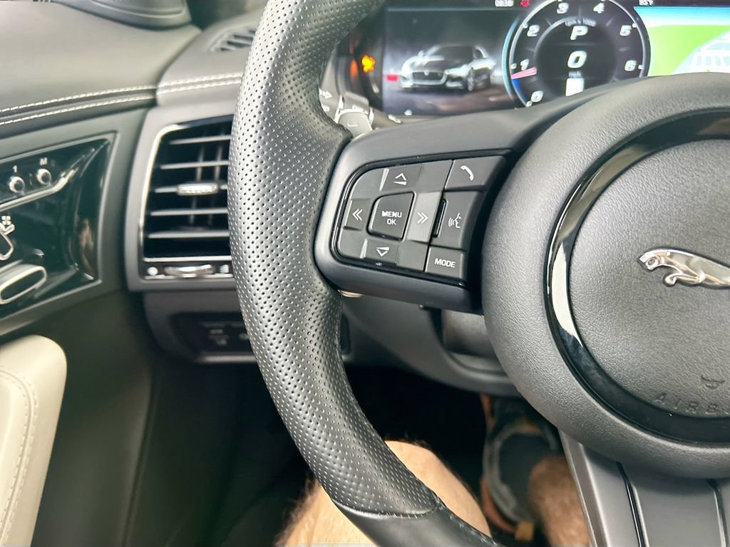 Used 2024 Jaguar F-TYPE R AWD/4WD image 11