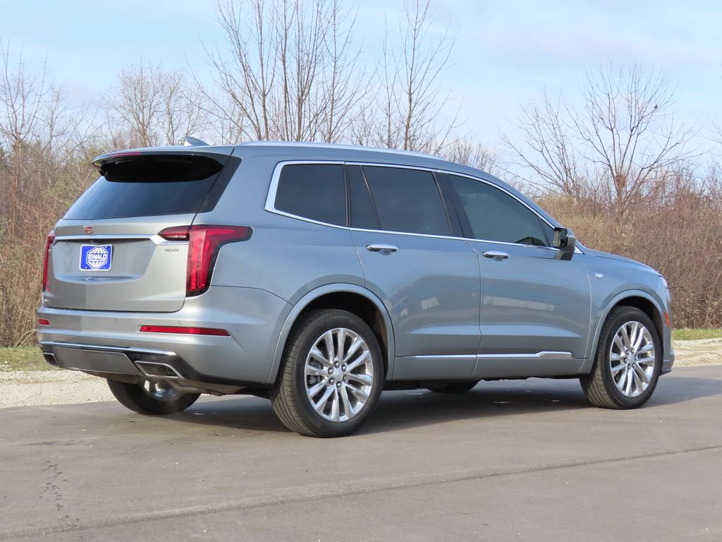 Certified 2024 Cadillac XT6 Premium Luxury AWD/4WD image 3