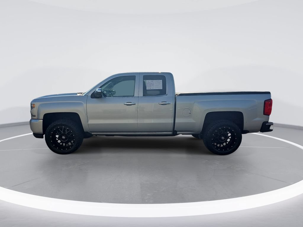 Used 2018 Chevrolet Silverado 1500 LTZ Z71 w/ LTZ Plus Package AWD/4WD image 7