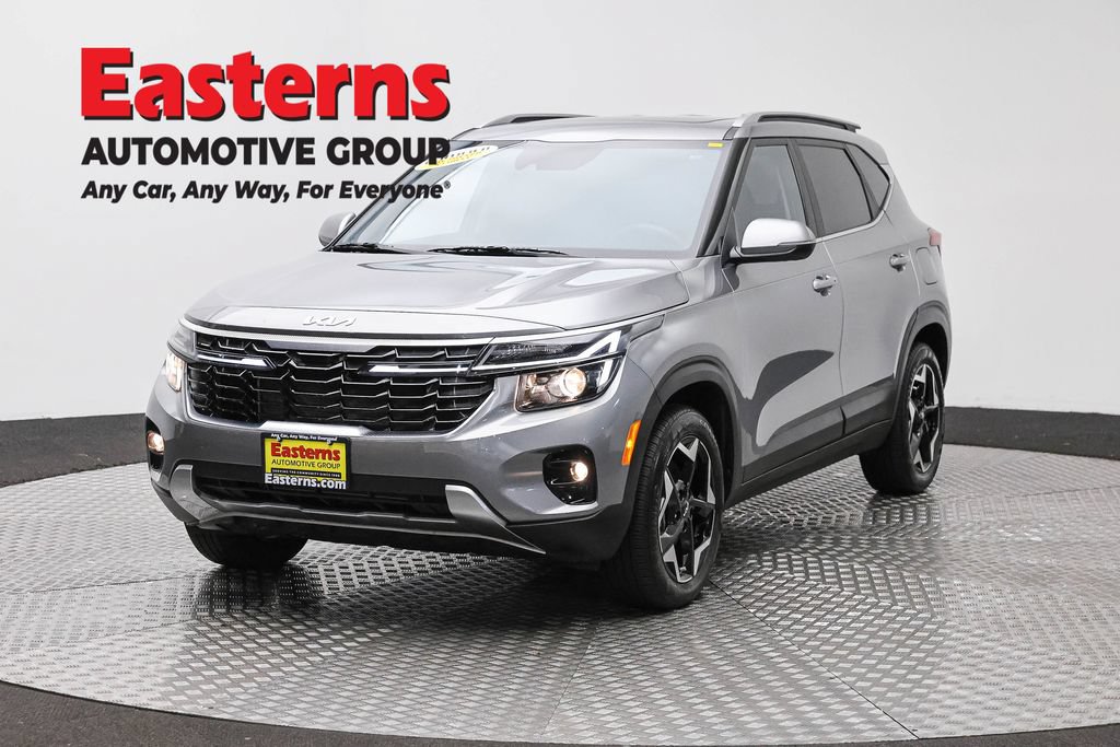 Used 2024 Kia Seltos EX AWD/4WD image 1