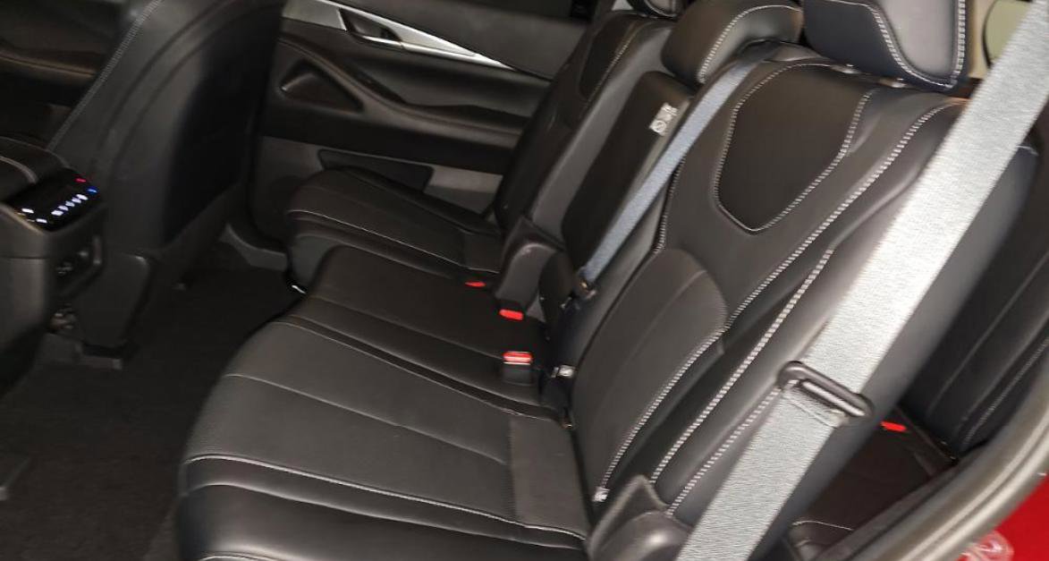 Certified 2023 INFINITI QX60 Luxe w/ Cargo Package image 14