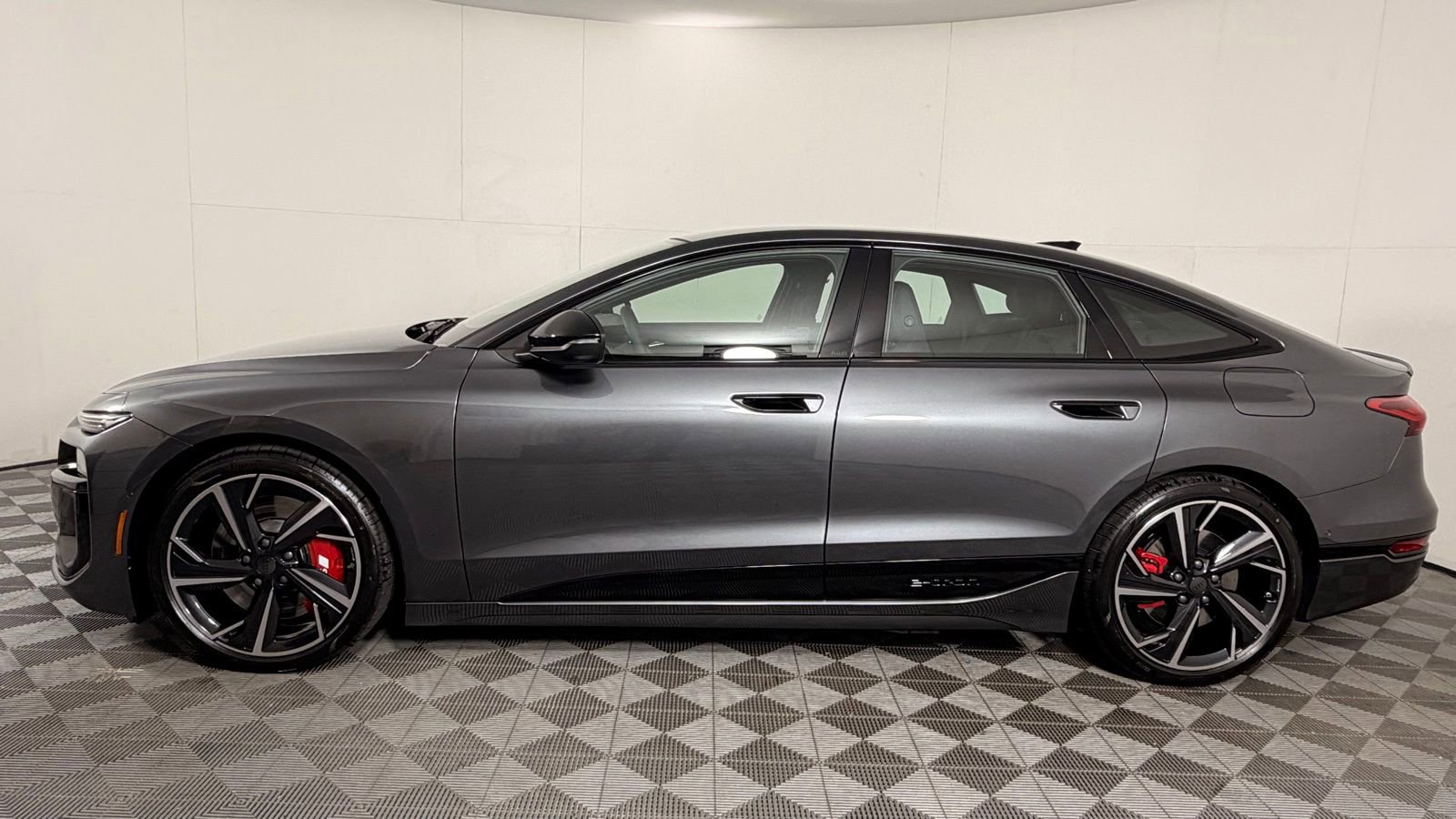 New 2027 Audi S6 e-tron Premium Plus image 7