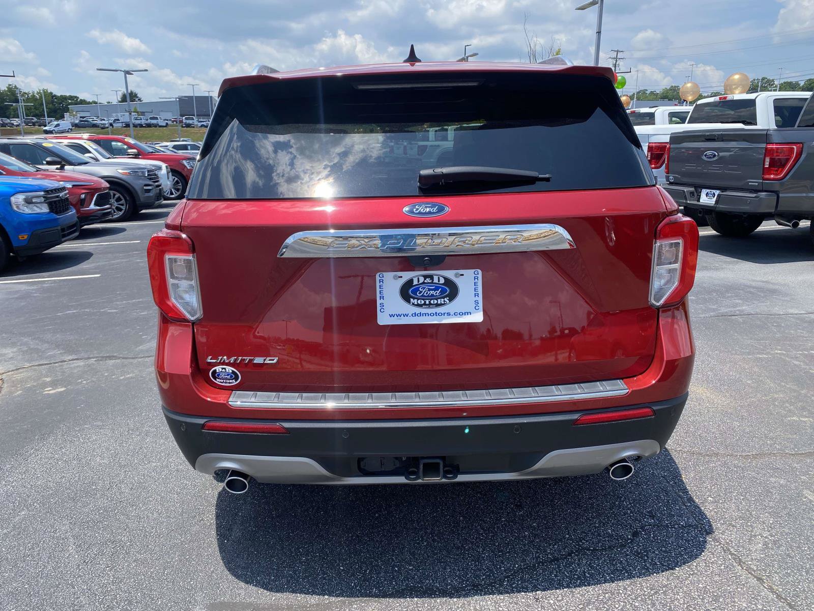 Certified 2022 Ford Explorer Limited w/ Equipment Group 301A RWD image 6
