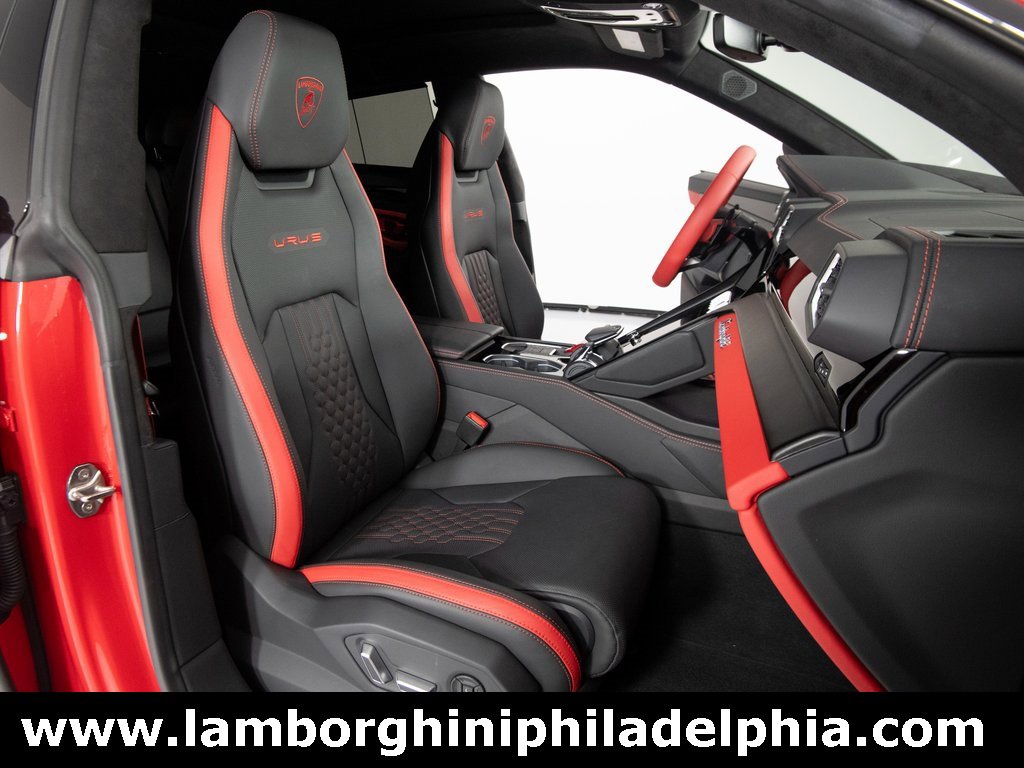 Used 2024 Lamborghini Urus S image 35