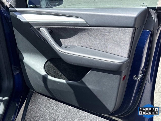 Used 2023 Tesla Model Y Long Range image 8