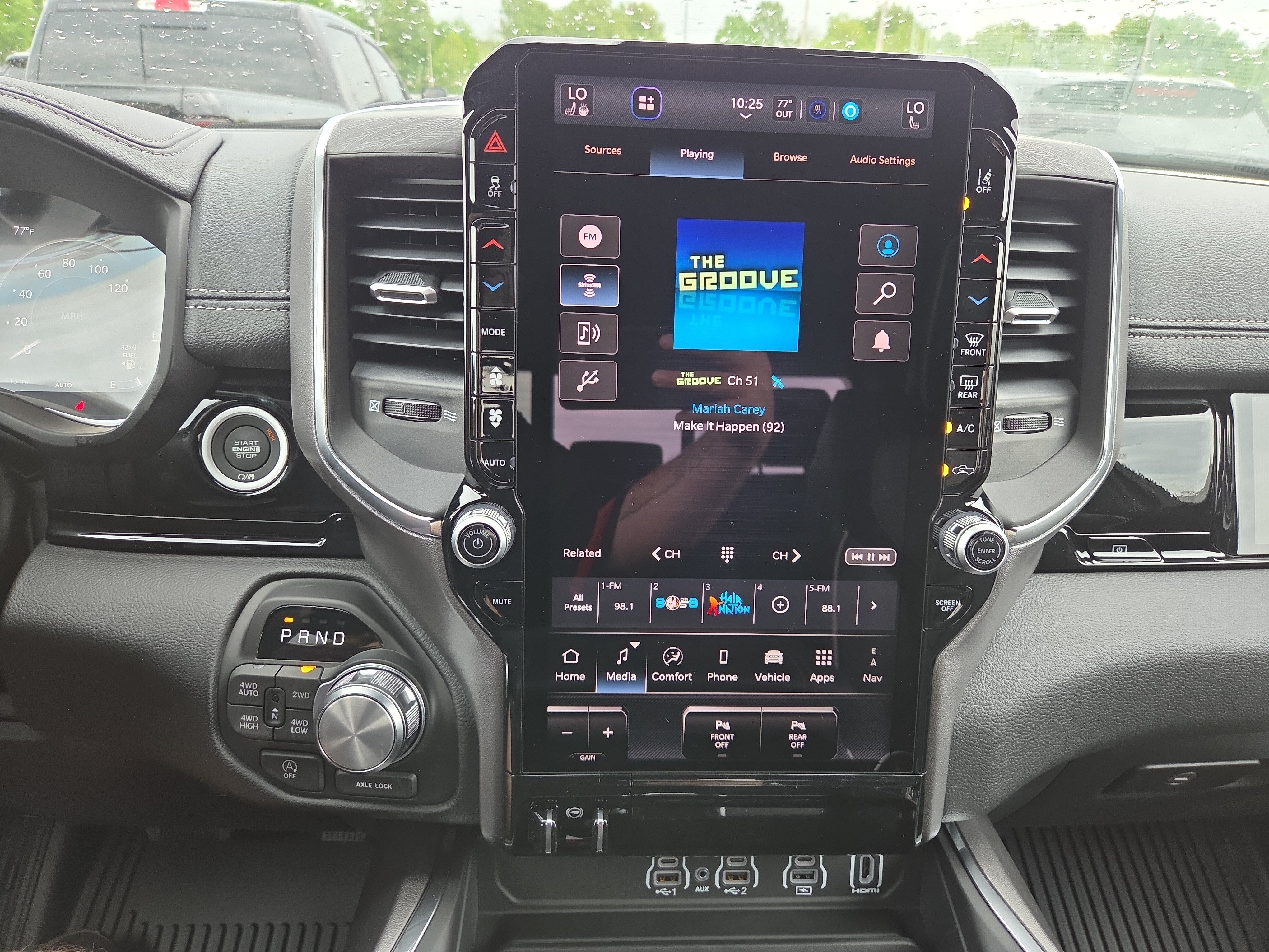 New 2026 RAM 1500 Laramie AWD/4WD image 10