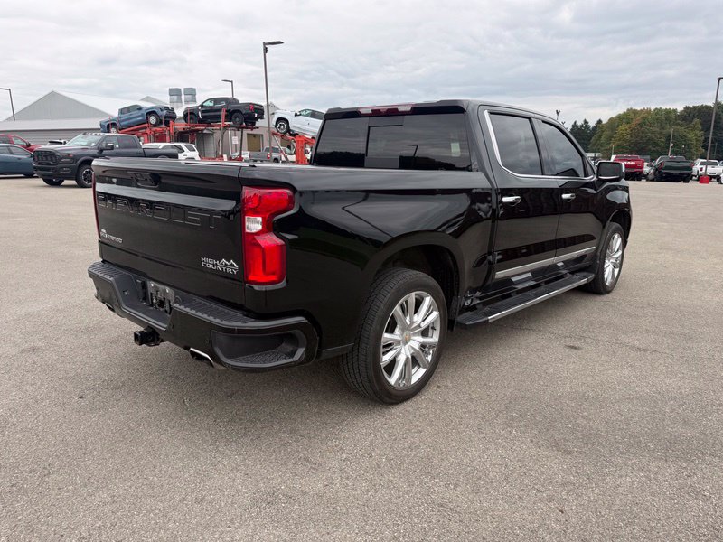 Used 2022 Chevrolet Silverado 1500 High Country w/ High Country Premium Package AWD/4WD image 18