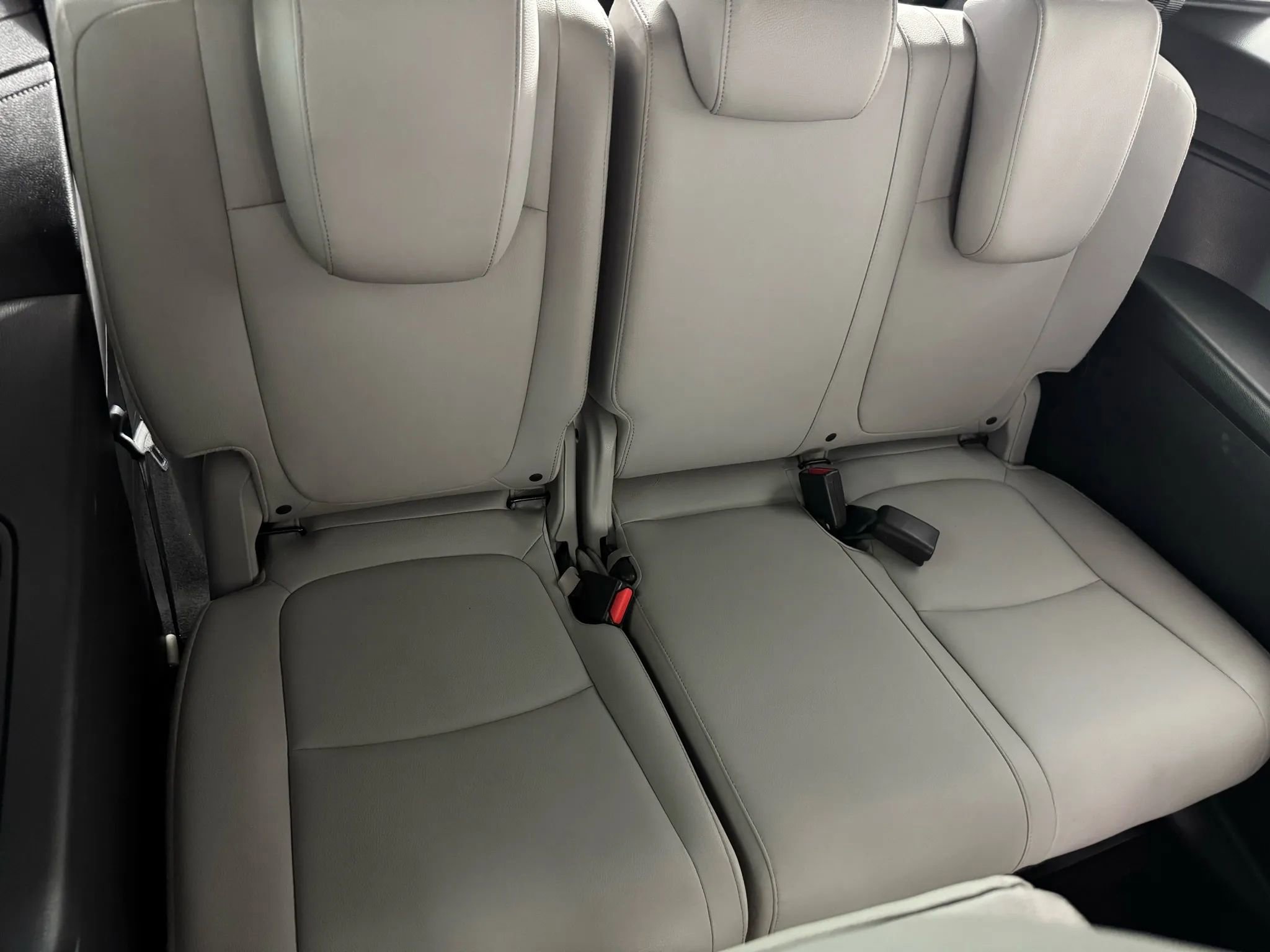 Used 2018 Honda Odyssey EX-L image 38