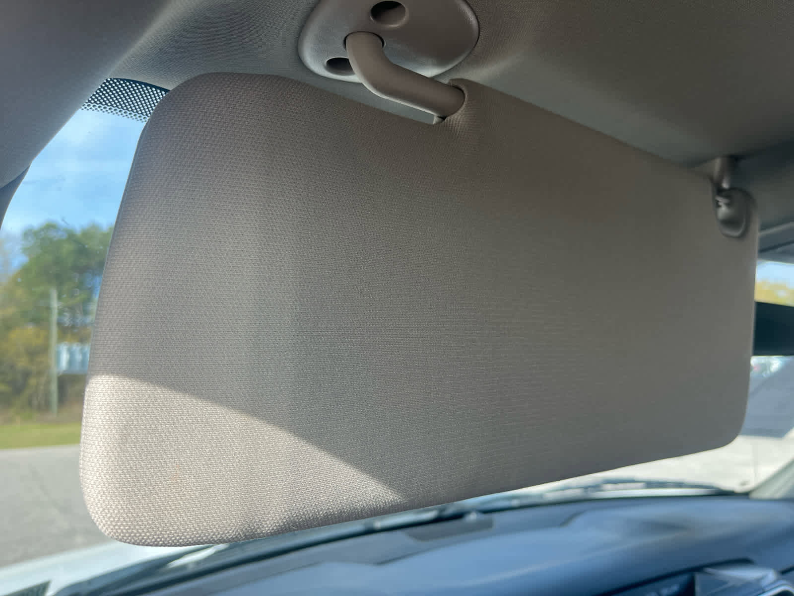 Used 2022 RAM 1500 Classic SLT image 25