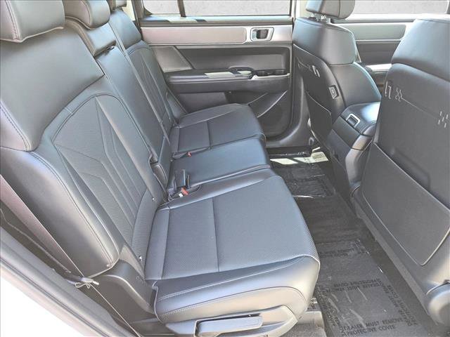 Certified 2025 Hyundai Santa Fe SEL AWD/4WD image 24