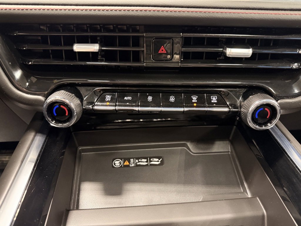 Used 2025 Chevrolet Suburban RST w/ Sun And Tow Package image 34