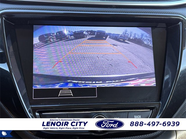 Used 2021 Chevrolet TrailBlazer LT w/ Sun and Liftgate Package image 18