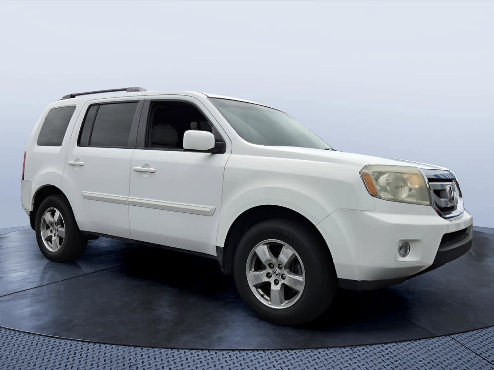 Used 2011 Honda Pilot EX image 1