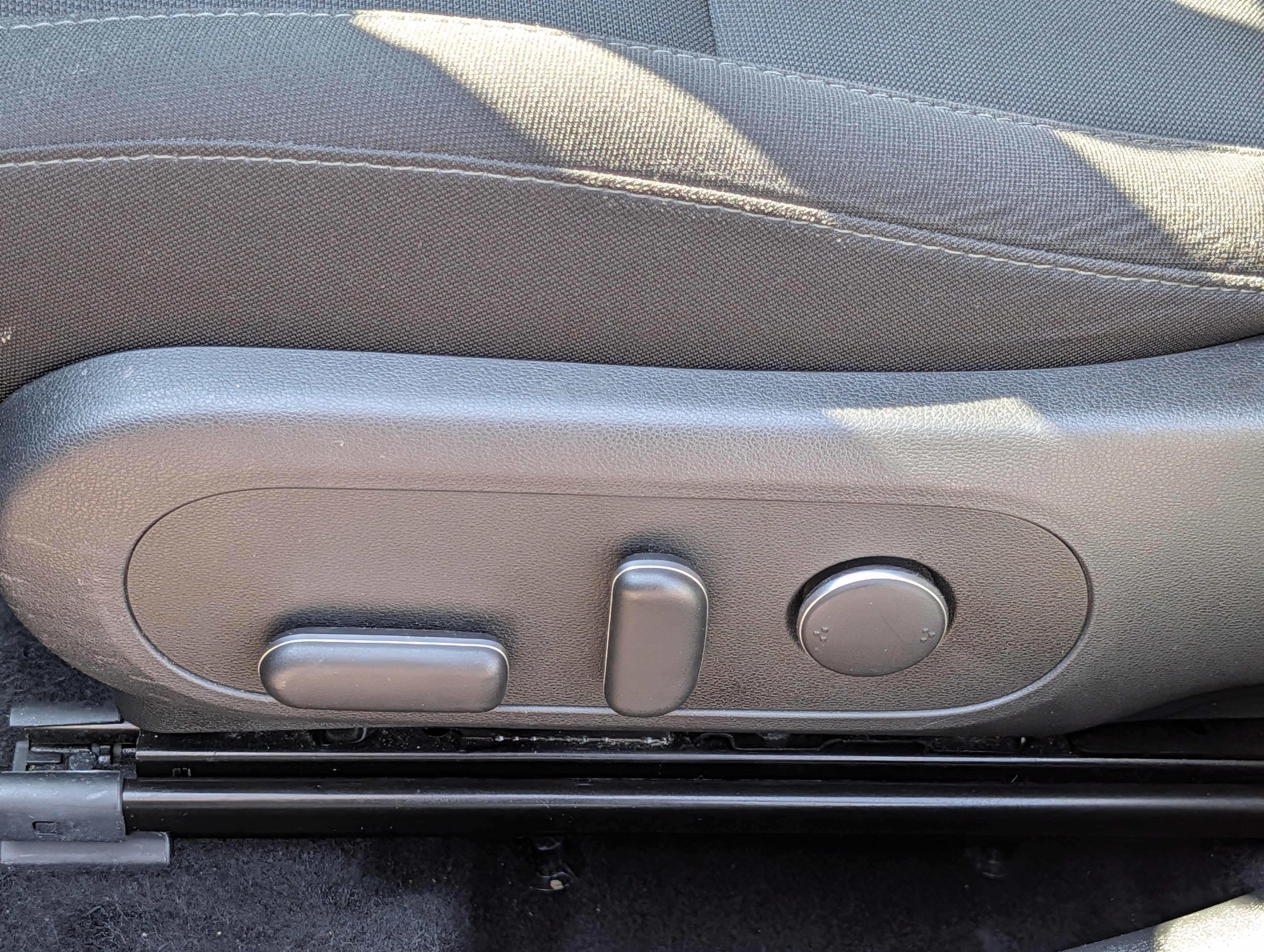 Used 2024 Hyundai Kona SEL FWD image 32