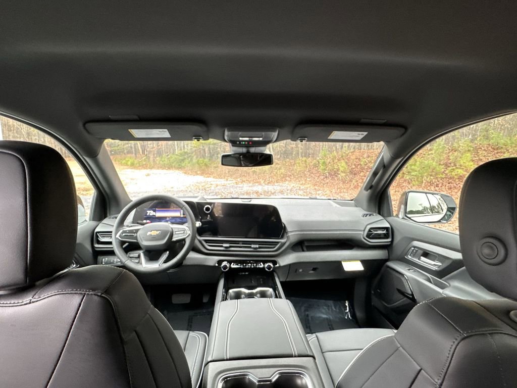 New 2025 Chevrolet Silverado EV LT image 28