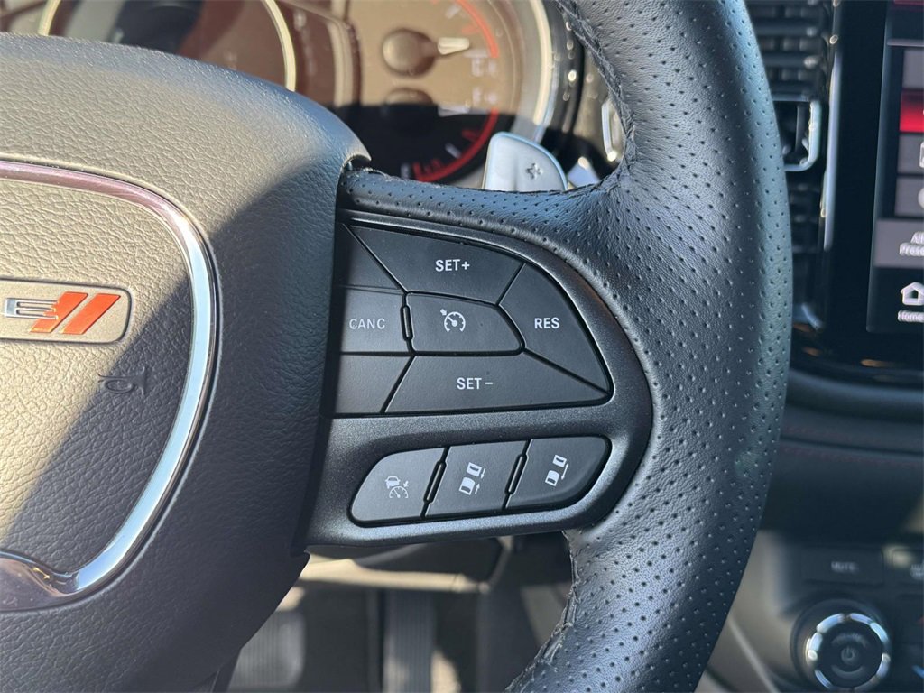 Used 2025 Dodge Durango GT image 23