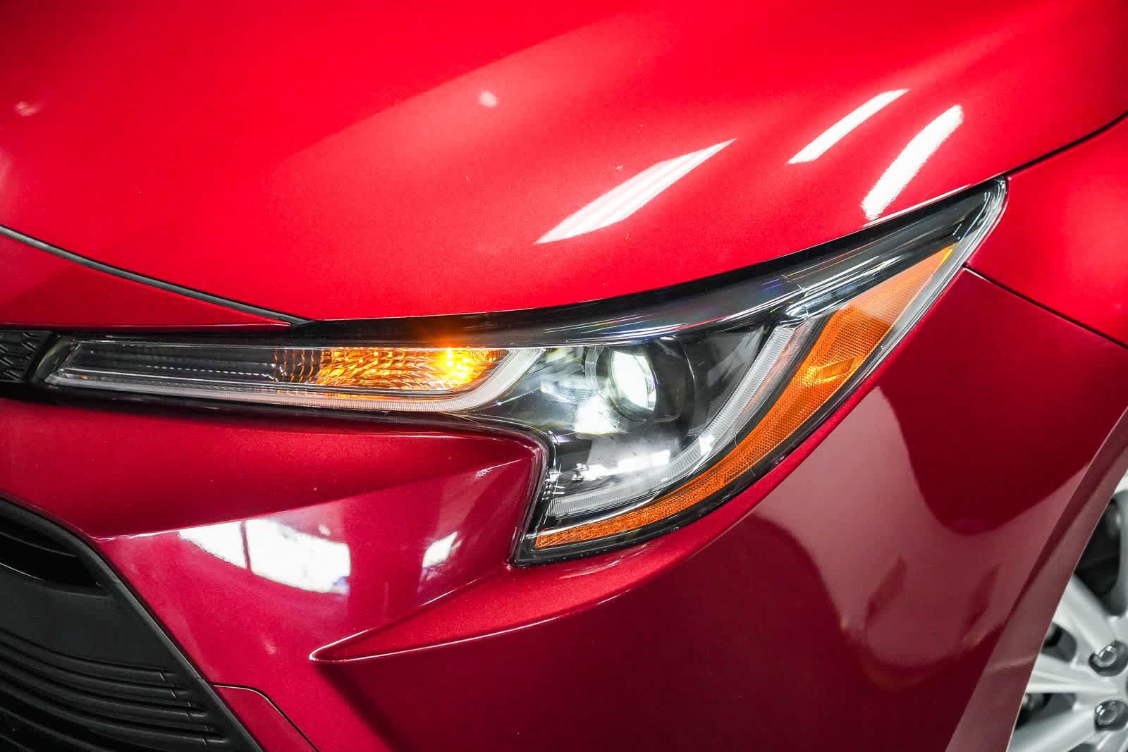 Certified 2026 Toyota Corolla LE w/ LE Premium Package FWD image 3