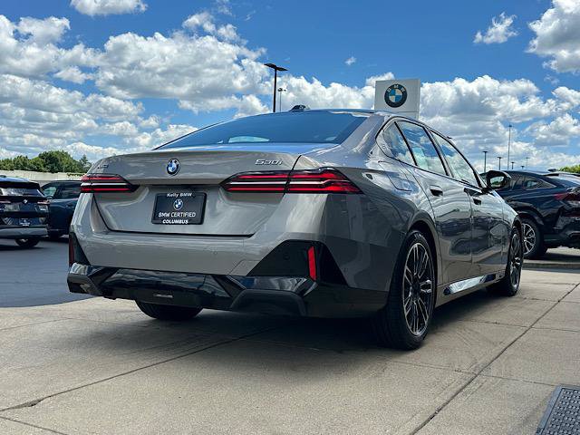 Certified 2025 BMW 530i xDrive AWD/4WD image 9