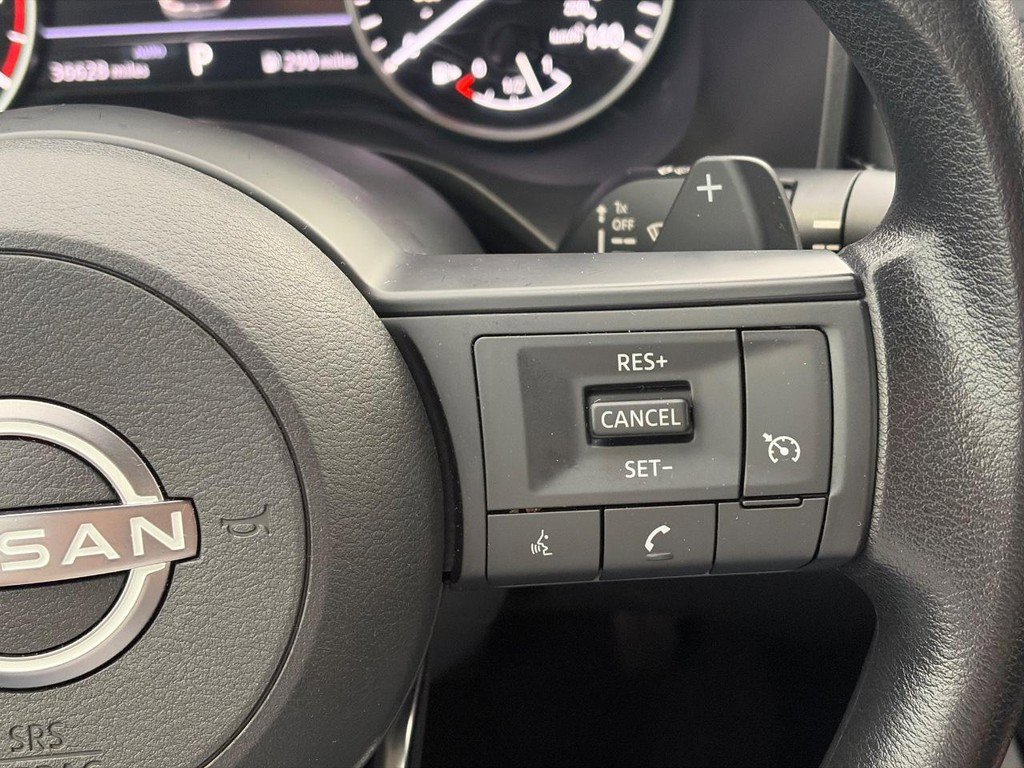 Used 2023 Nissan Rogue S AWD/4WD image 24