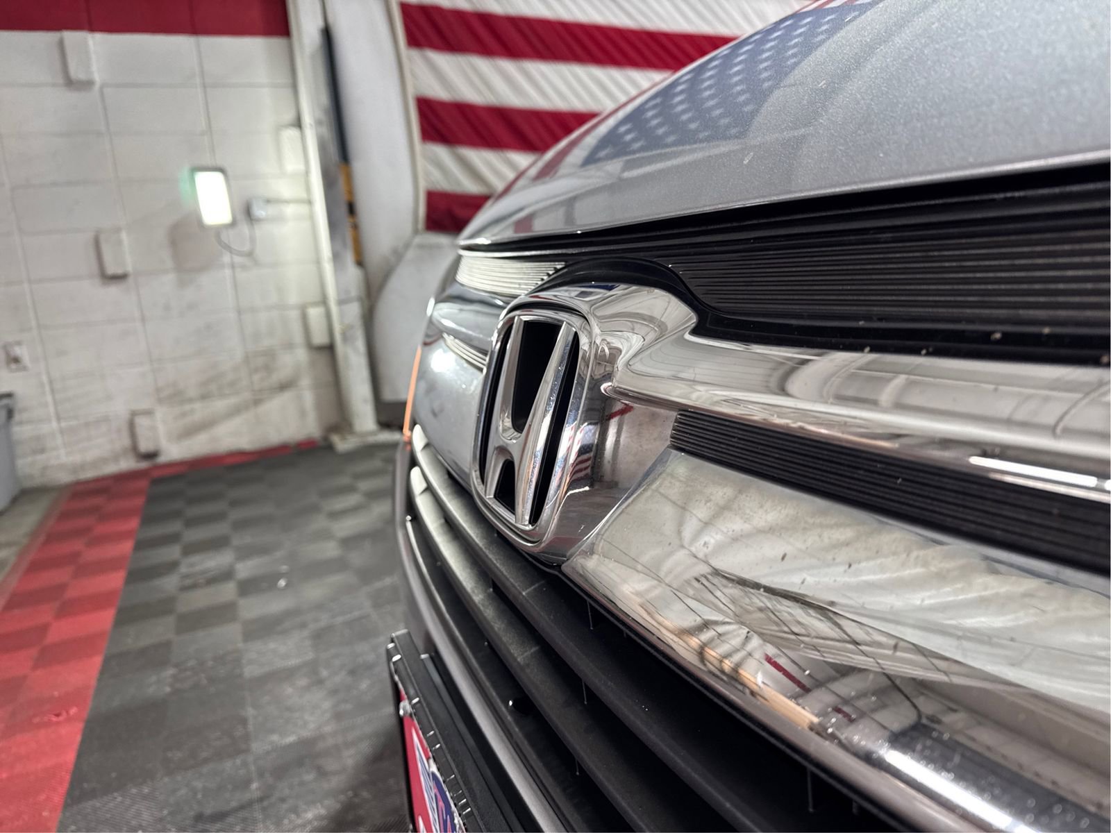 Used 2018 Honda Odyssey LX image 19