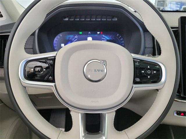 New 2026 Volvo XC90 B6 Ultra w/ Protection Package image 22