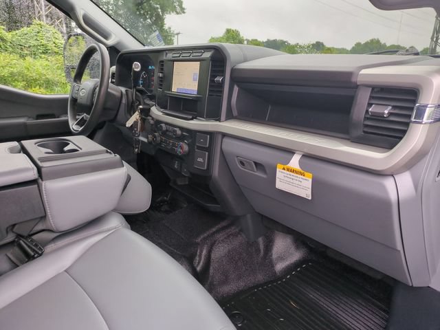 Used 2024 Ford F550 4x4 Crew Cab Super Duty image 34