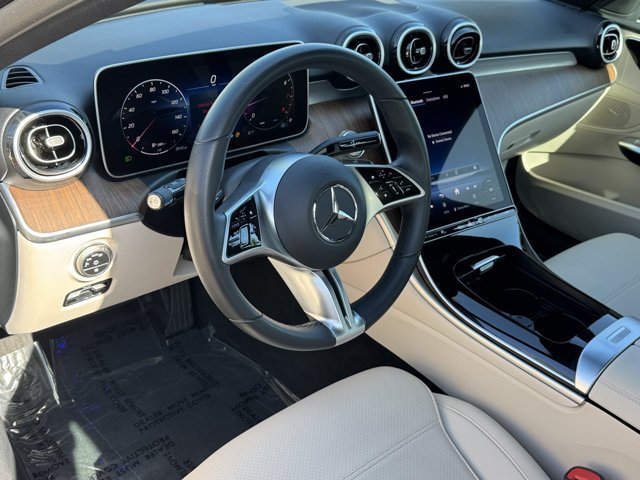 Used 2025 Mercedes-Benz C 300 4MATIC Sedan image 17