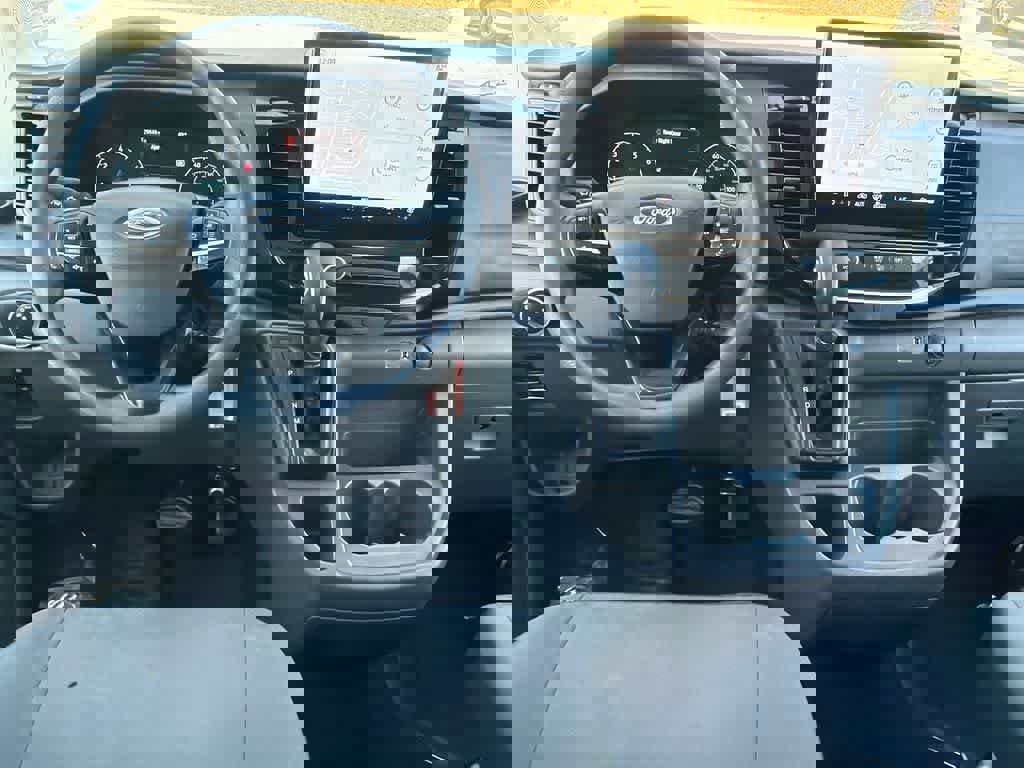 Used 2024 Ford Transit 350 XLT image 18