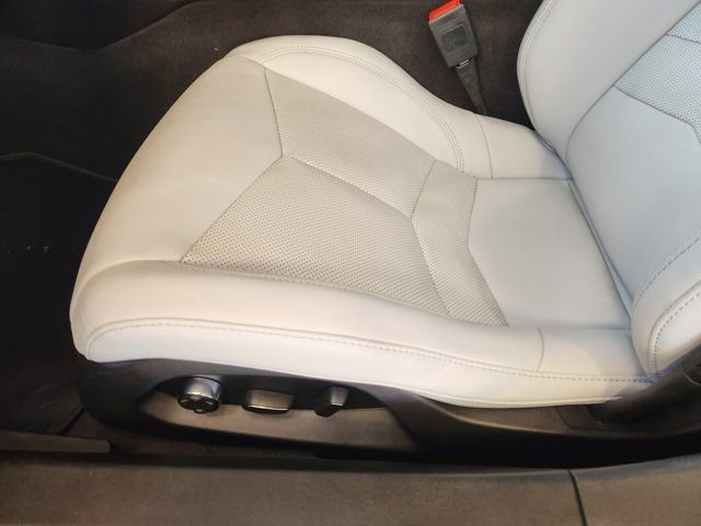 Used 2024 Chevrolet Corvette Stingray Preferred Conv w/ 2LT image 25