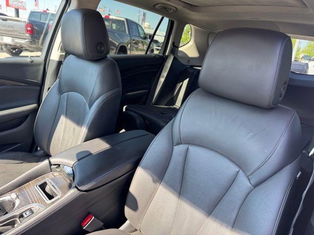 Used 2019 Buick Envision Premium w/ Driver Confidence Package image 14