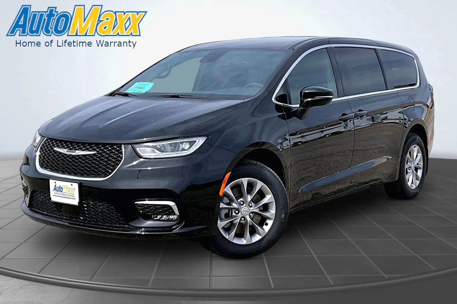 New 2026 Chrysler Pacifica Select