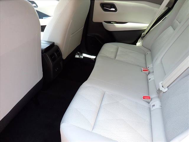 Used 2025 Nissan Rogue SV AWD/4WD image 10