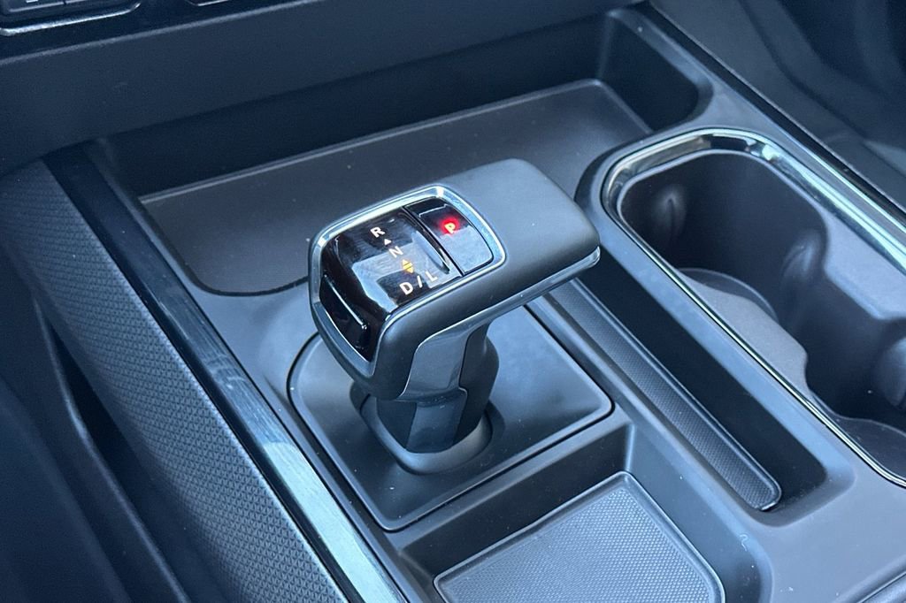 Used 2025 Chevrolet Silverado 1500 ZR2 w/ Technology Package image 21