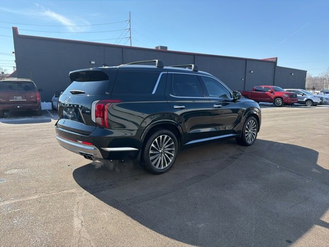 Used 2024 Hyundai Palisade Calligraphy image 8
