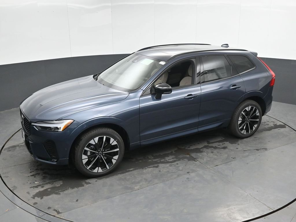 New 2026 Volvo XC60 B5 Plus w/ Climate Package AWD/4WD image 31