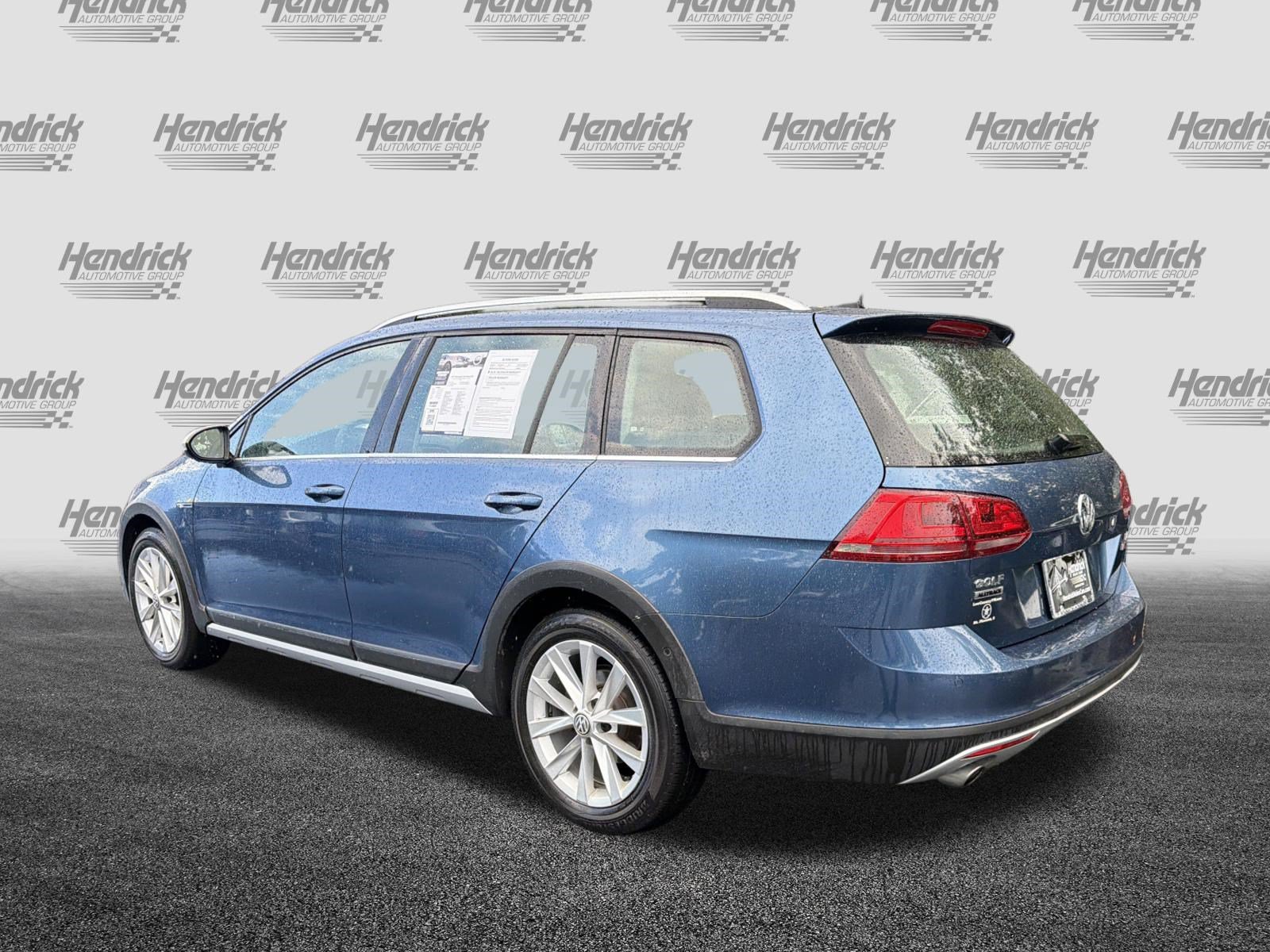 Used 2017 Volkswagen Golf Alltrack AWD/4WD image 8