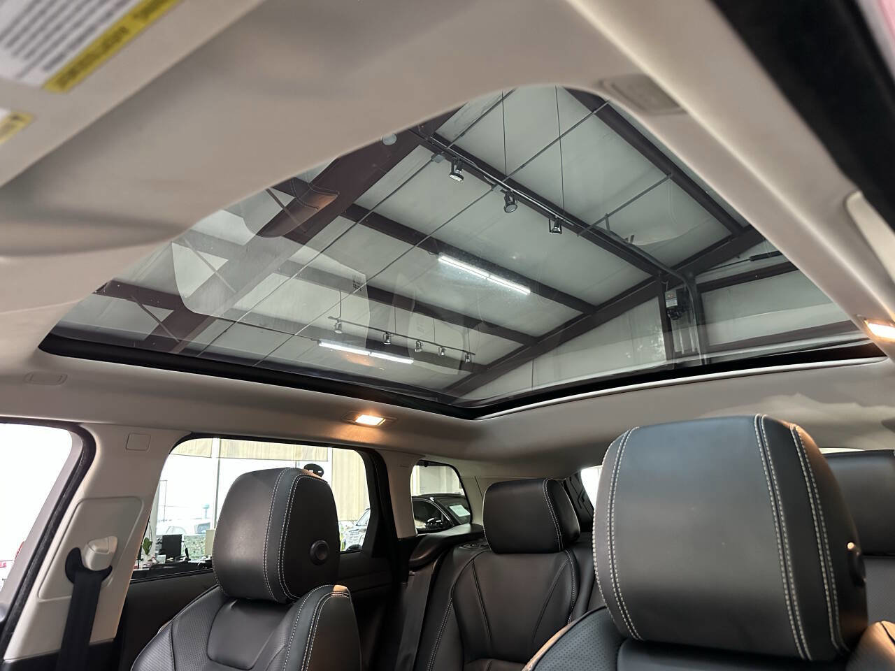 Used 2019 Land Rover Range Rover Evoque HSE image 31