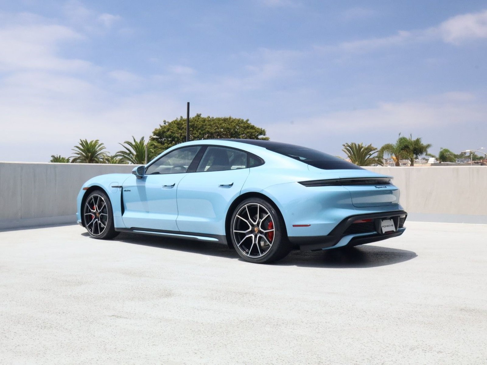 New 2026 Porsche Taycan 4S AWD/4WD image 3