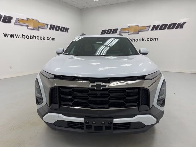 New 2026 Chevrolet Equinox ACTIV w/ Safety and Technology Package image 2