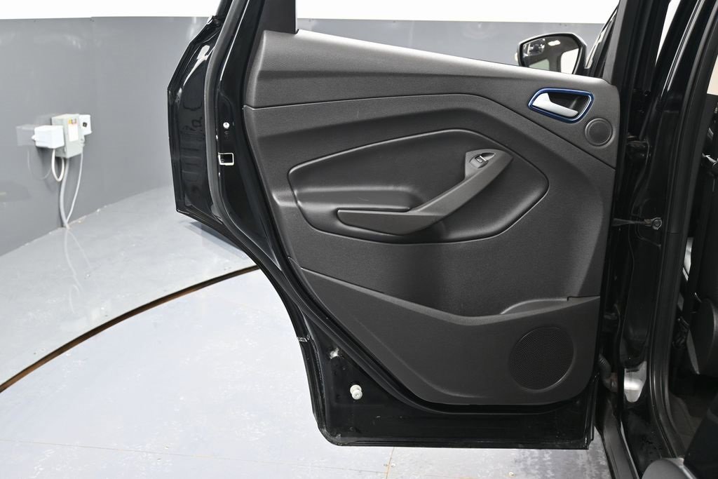 Used 2018 Ford Escape Titanium image 40