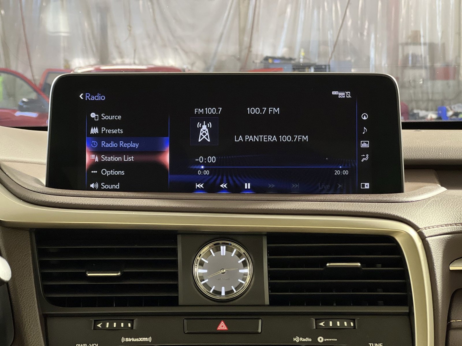 Used 2020 Lexus RX 350 AWD w/ Premium Package image 17