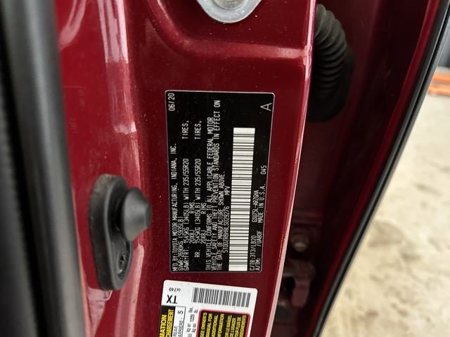 Used 2020 Toyota Highlander Limited image 35