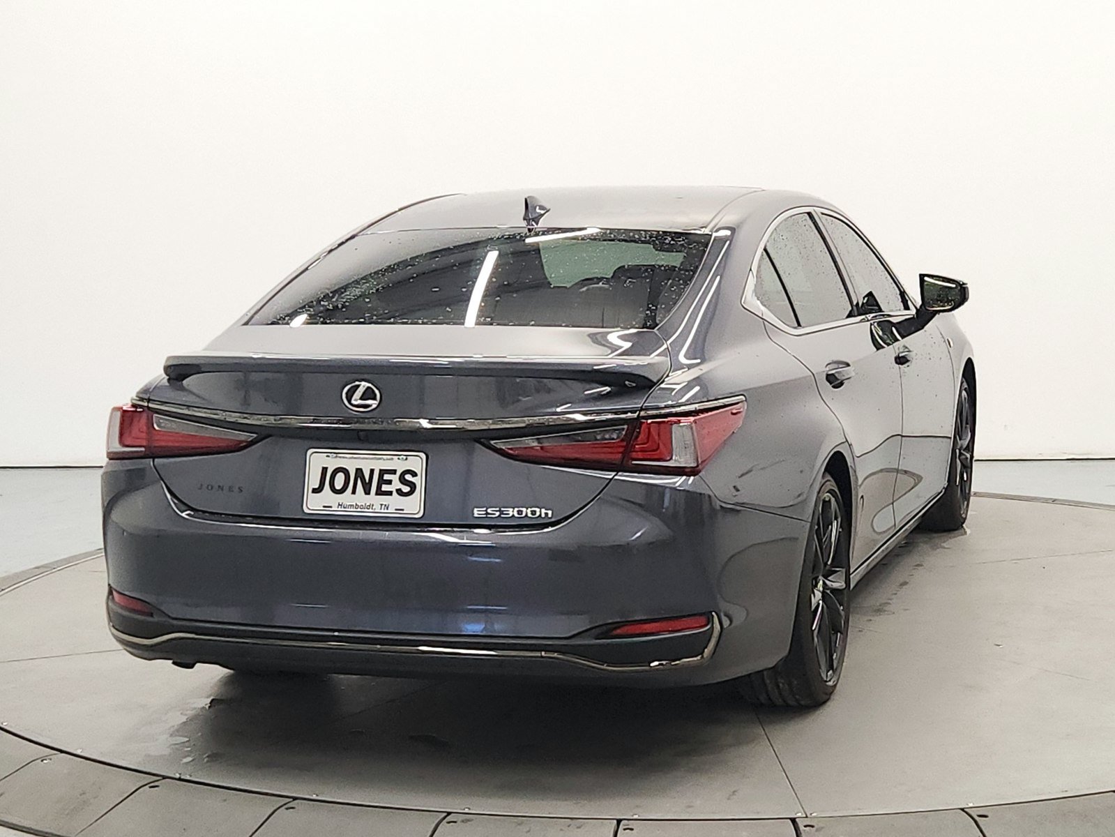 Used 2024 Lexus ES 300h F Sport w/ Accessory Package (Z2) FWD image 6