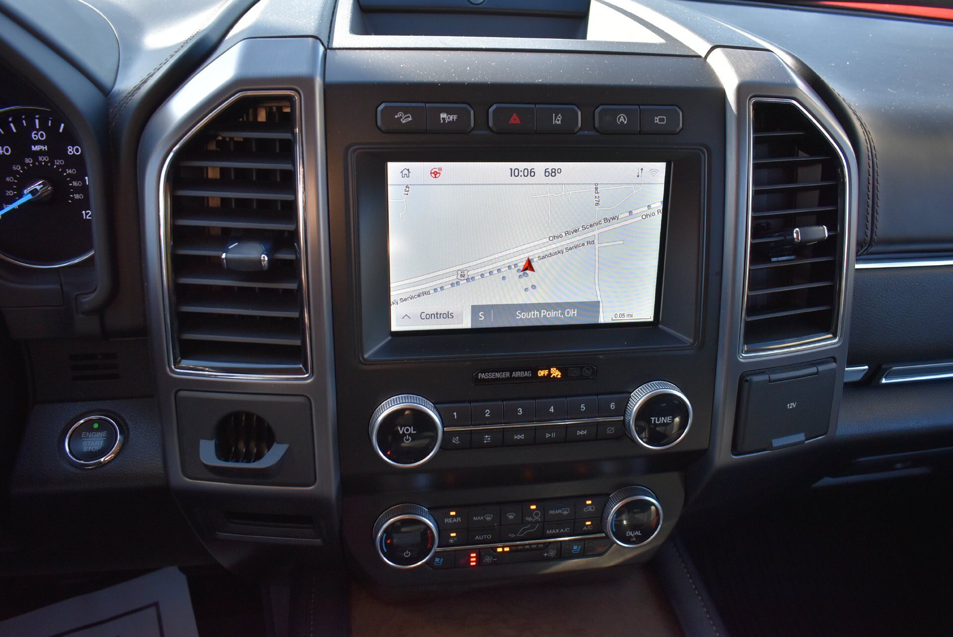Used 2021 Ford Expedition Platinum AWD/4WD image 27